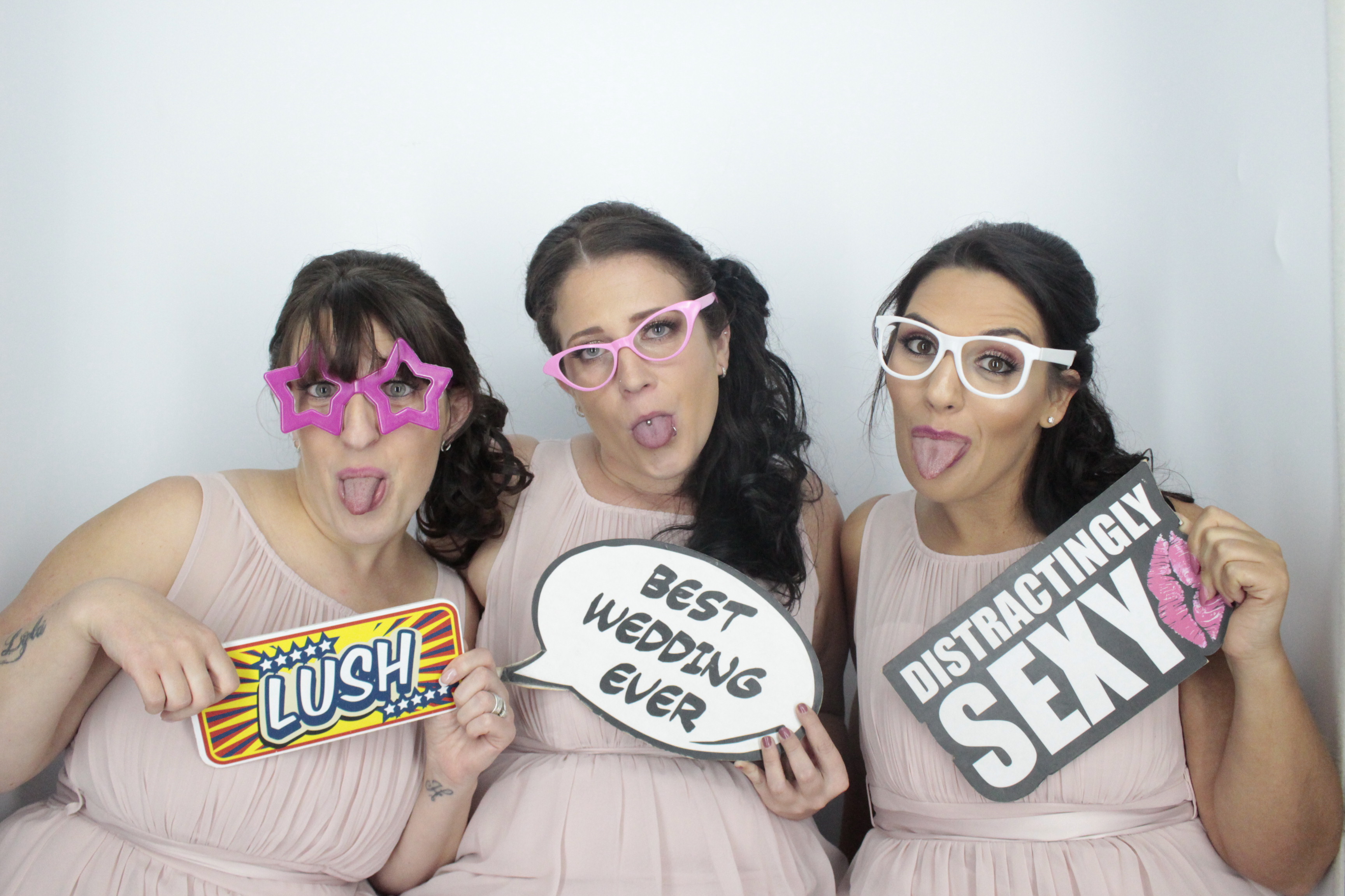 Kim & Andy's Wedding | View more photos from the event at gallery.myphotoboothexperience.co.uk/u/MyPhotoBoothExperienceLtd/Kim-Andys-Wedding